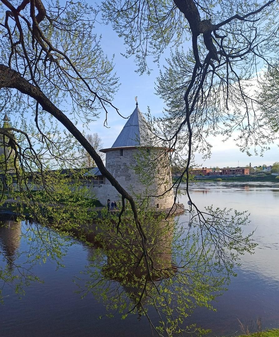 Майские праздники в Пскове 7 дней с отдыхом на Псковском озере